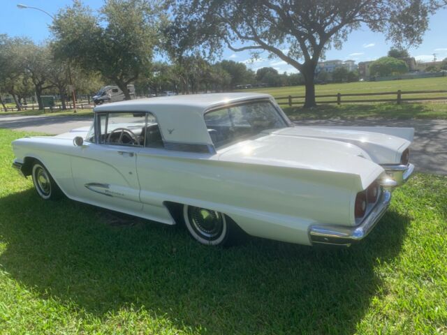 Ford Thunderbird 1959 image number 34