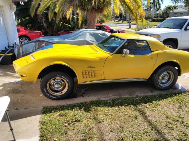 Chevrolet Corvette 1972 image number 29