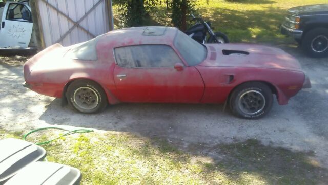 Pontiac Trans Am 1975 image number 1