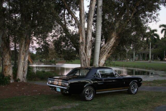 Ford Mustang 1966 image number 24