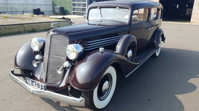 Buick 90L Sedan Limousine 1933 image number 27