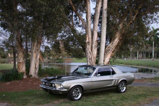 Ford Mustang 1967 image number 0