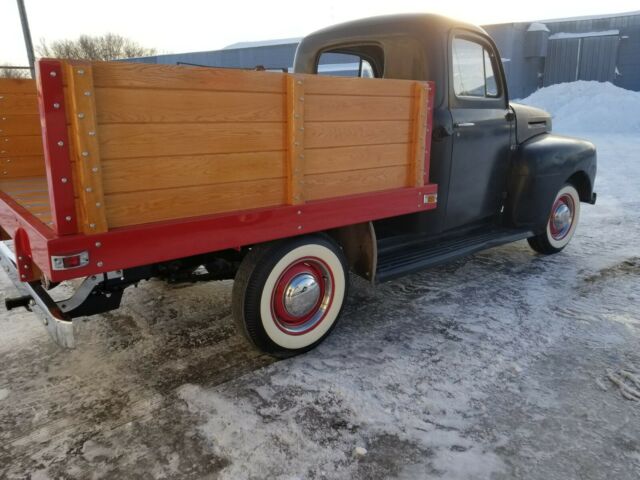 Ford F-100 1948 image number 1