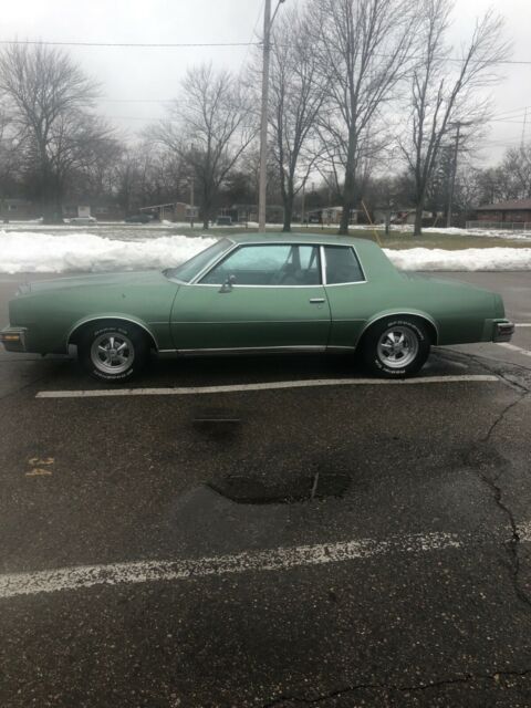 Pontiac Grand Prix 1978 image number 30