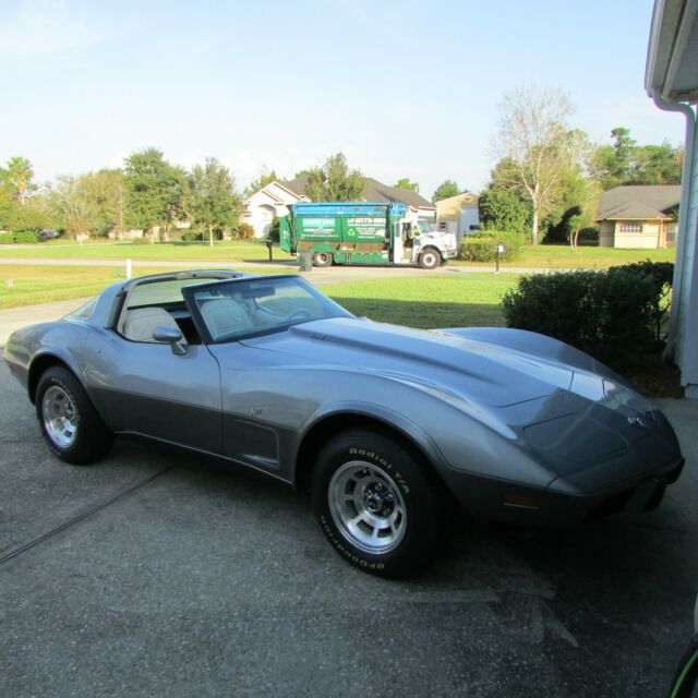 Chevrolet Corvette 1978 image number 0