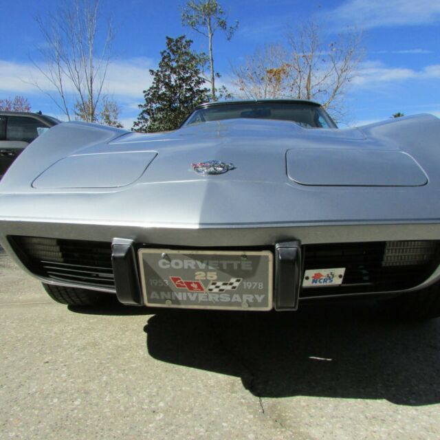 Chevrolet Corvette 1978 image number 23