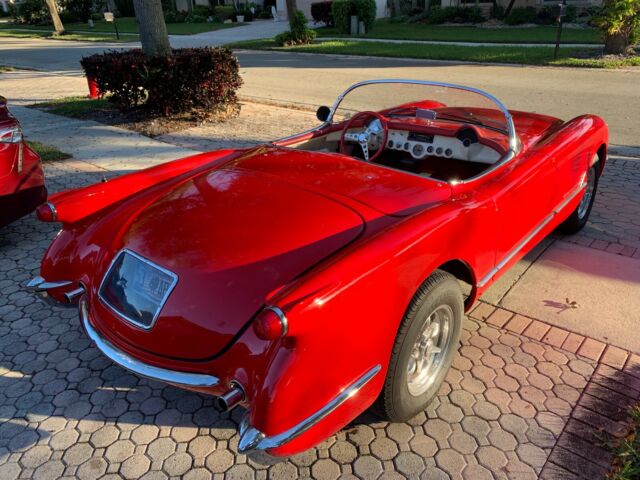 Chevrolet Corvette 1953 image number 2