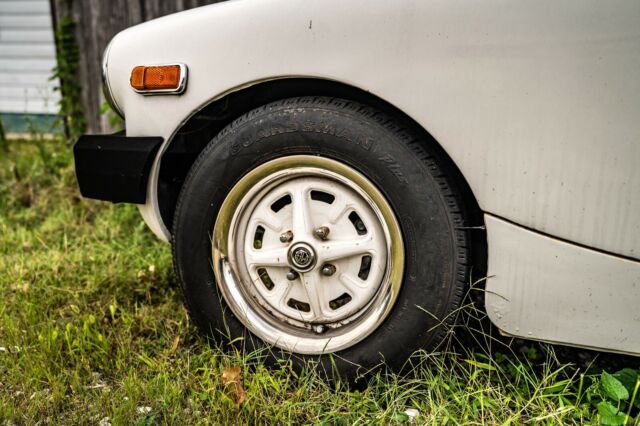 MG Midget 1975 image number 4