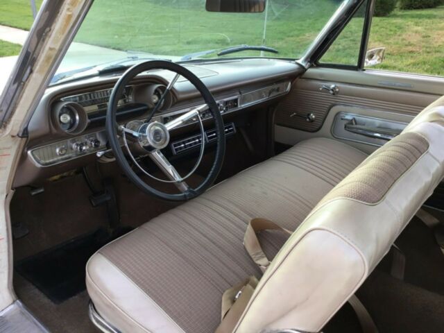 Ford Galaxie 1963 image number 34