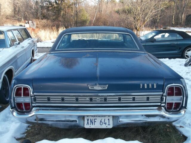 Ford Galaxie 1968 image number 19