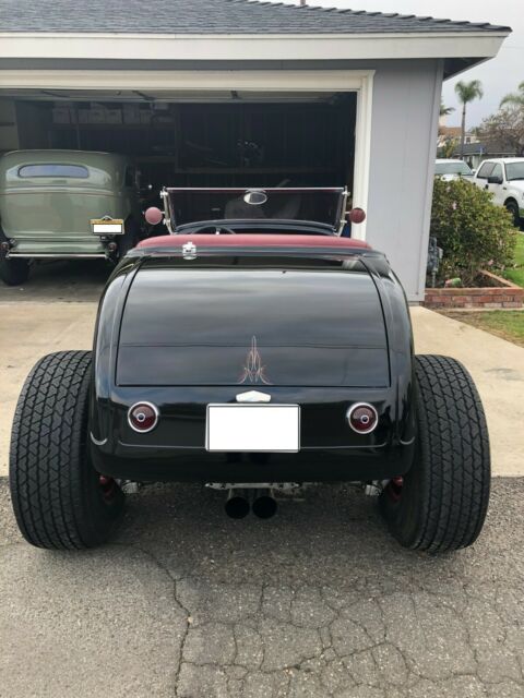 Ford Roadster 1932 image number 24