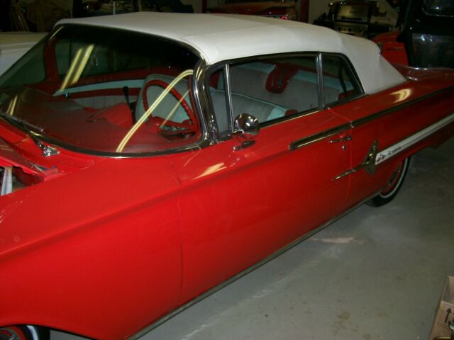 Chevrolet Impala 1960 image number 20