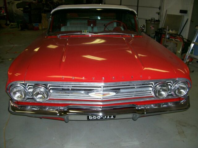 Chevrolet Impala 1960 image number 22