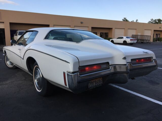 Buick Riviera 1972 image number 29