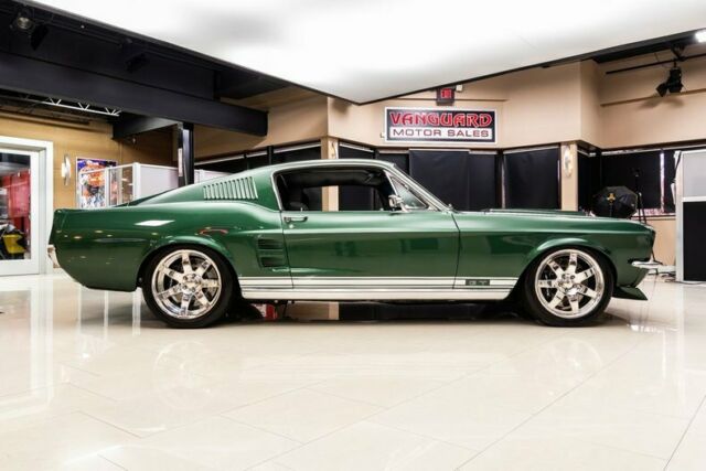 Ford Mustang 1967 image number 32