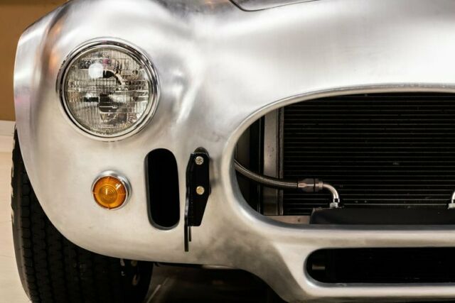 Shelby Cobra 1965 image number 41