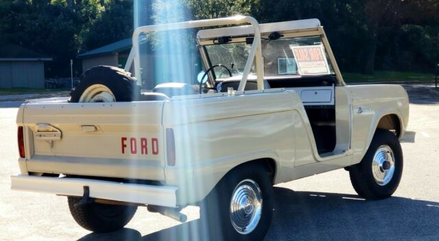 Ford Bronco 1966 image number 27