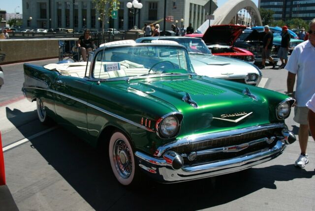 Chevrolet Bel Air/150/210 1957 image number 1