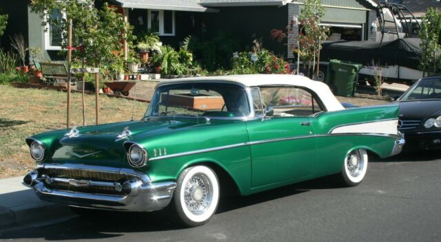 Chevrolet Bel Air/150/210 1957 image number 14