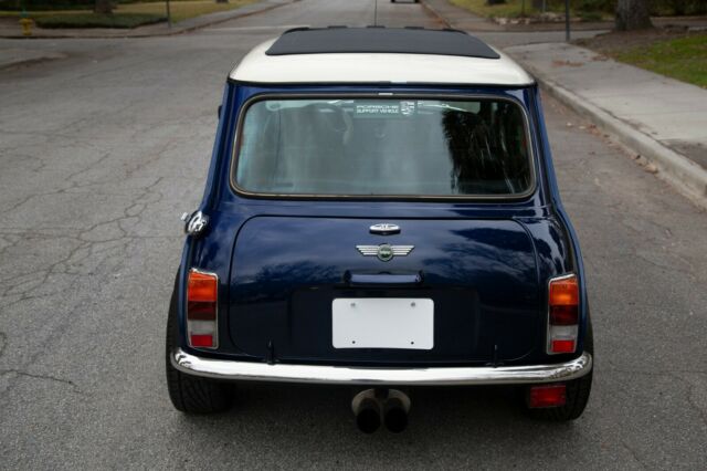 Mini Cooper 1969 image number 27