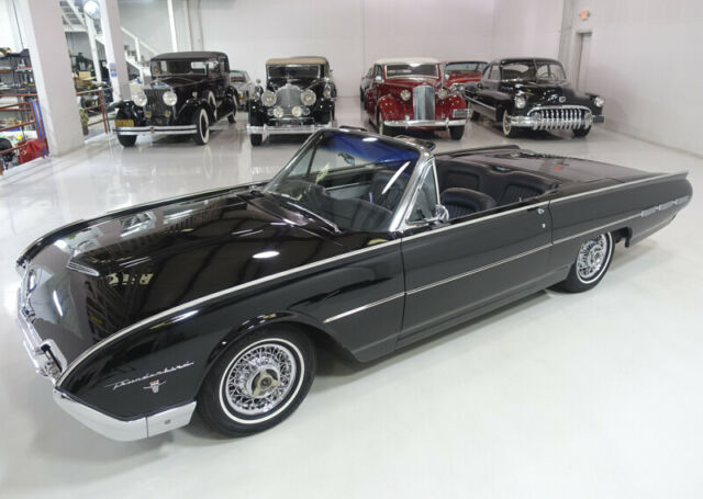 Ford Thunderbird 1962 image number 31