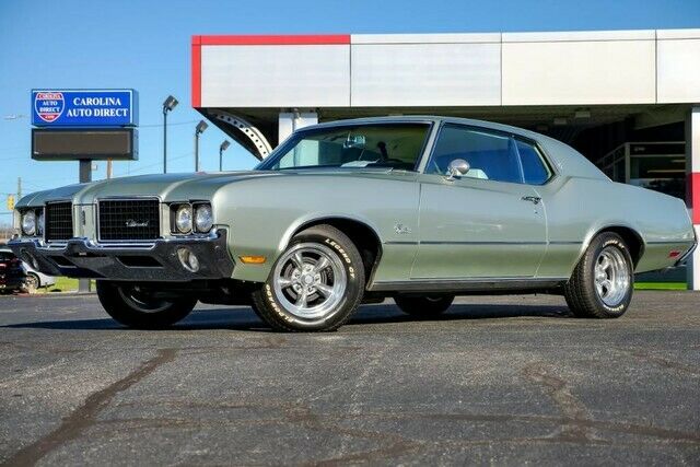 Oldsmobile Cutlass 1972 image number 0