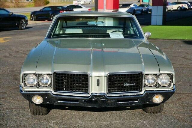 Oldsmobile Cutlass 1972 image number 3