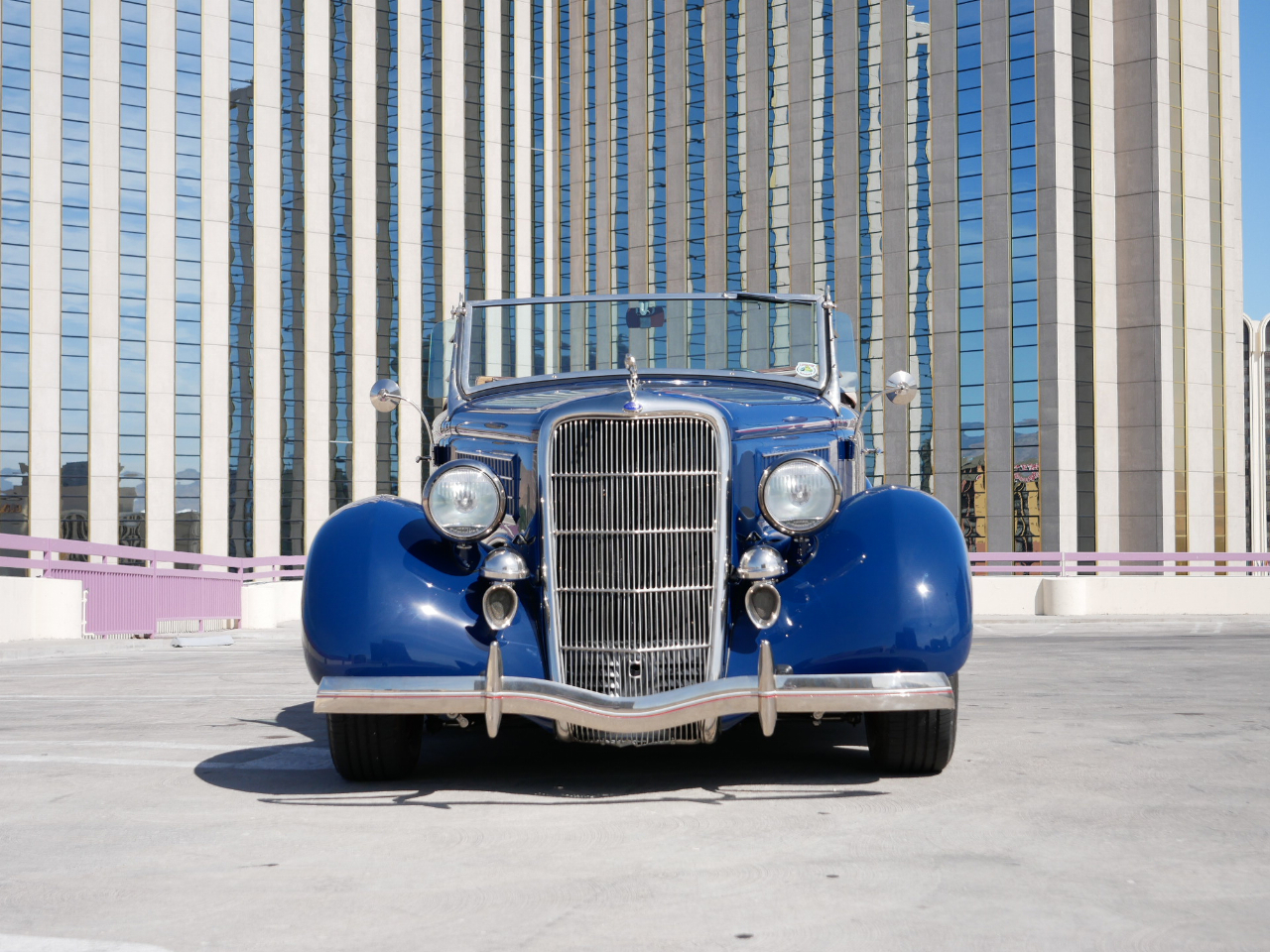 Ford Roadster 1935 image number 4