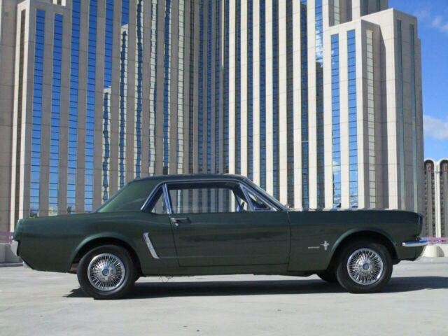 Ford Mustang 1965 image number 32