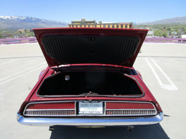 Oldsmobile Toronado 1967 image number 37