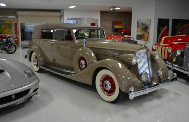 Packard Twelve Model 1408 Convertible Sedan 1936 image number 3