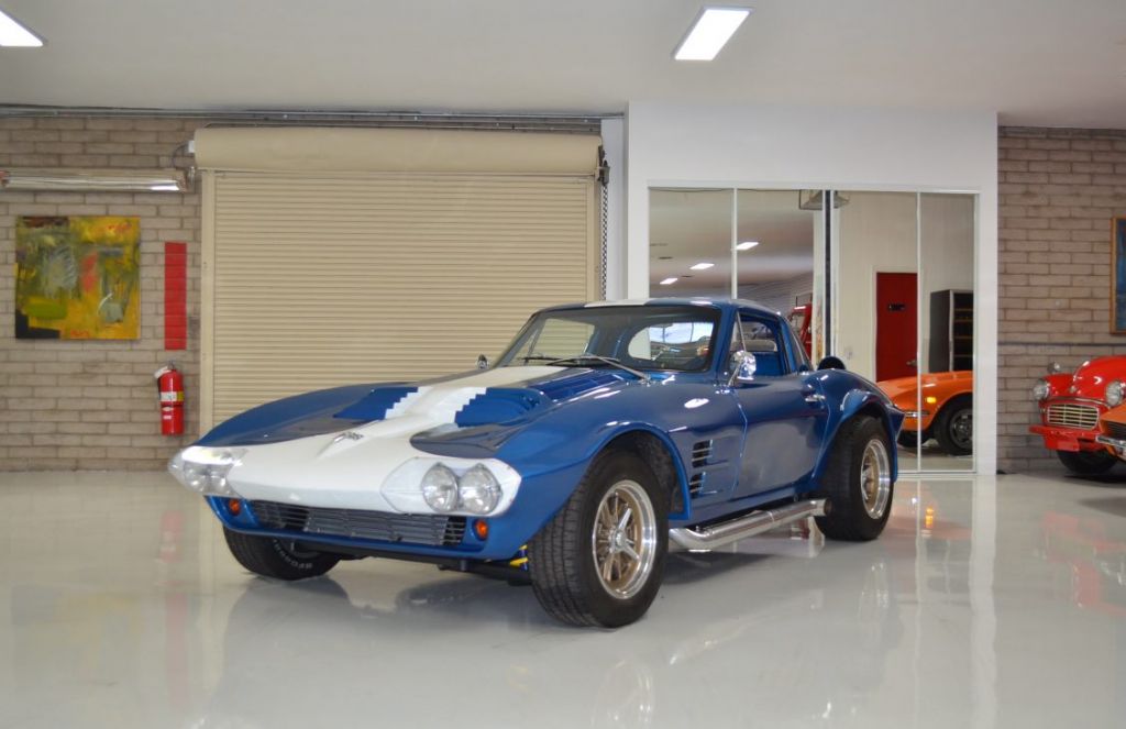 Chevrolet Corvette Gran Sport 1963 image number 2