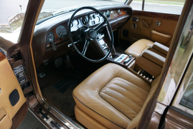 Rolls-Royce Silver Shadow with 36K original miles 1976 image number 21