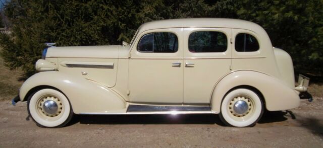 Buick Special 1936 image number 2