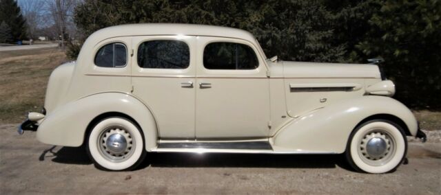 Buick Special 1936 image number 25