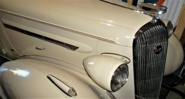 Buick Special 1936 image number 29