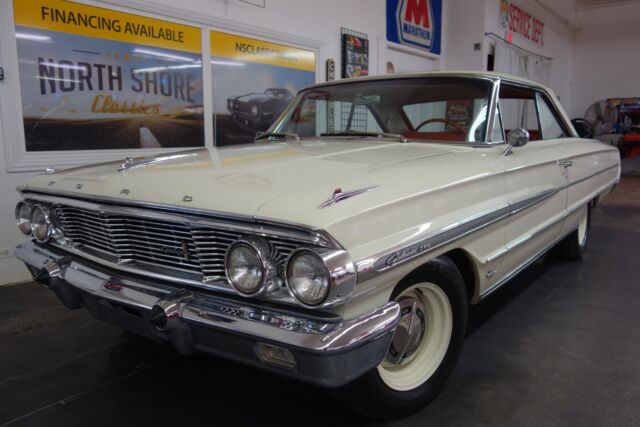 Ford Galaxie 1964 image number 37