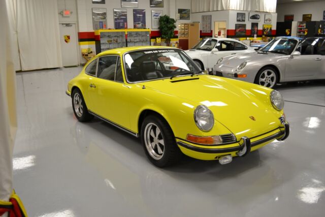 Porsche 911 1970 image number 1