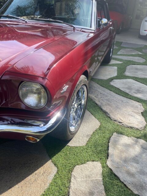 Ford Mustang 1965 image number 10