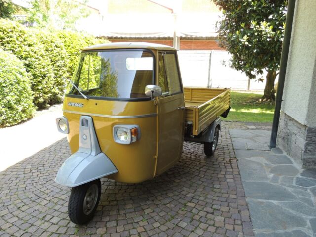 Piaggio APE 600 MP 1976 image number 0