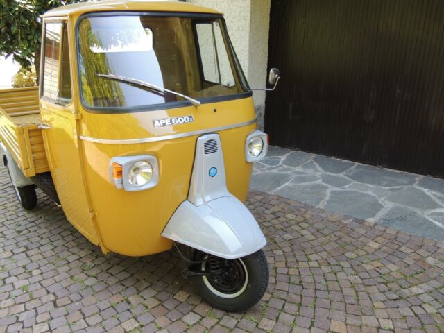 Piaggio APE 600 MP 1976 image number 25