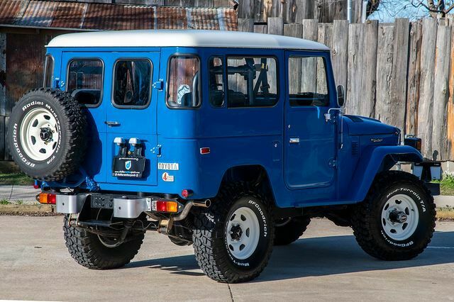 Toyota FJ Cruiser 1979 image number 29