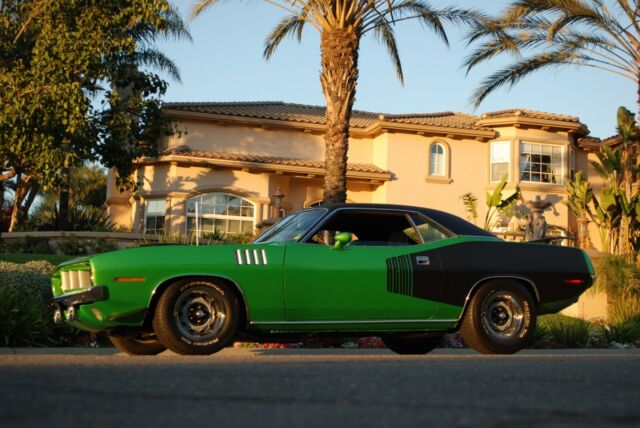 Plymouth Barracuda 1971 image number 27