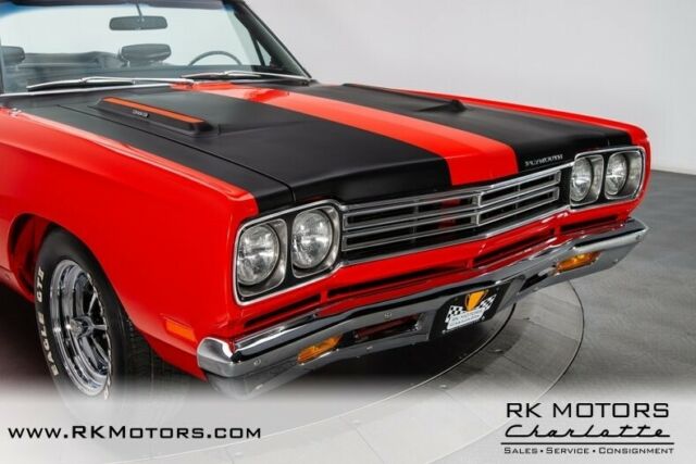 Plymouth Road Runner 1969 image number 23