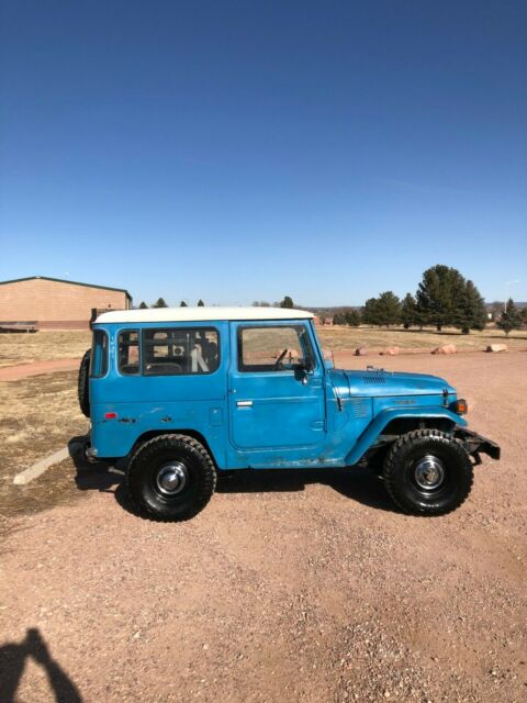 Toyota Land Cruiser 1978 image number 11