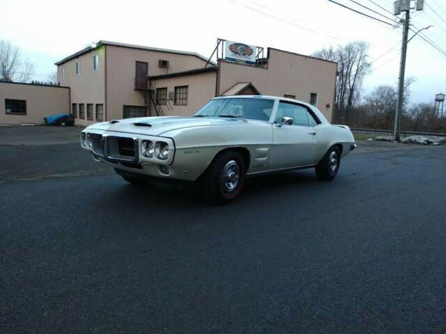 Pontiac Firebird 1969 image number 0