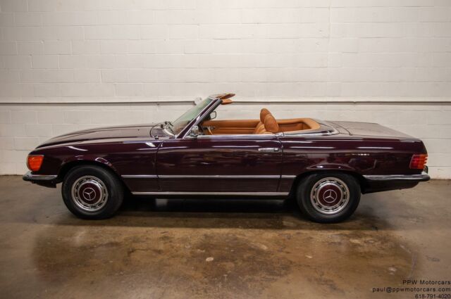 Mercedes-Benz SL-Class 1972 image number 0