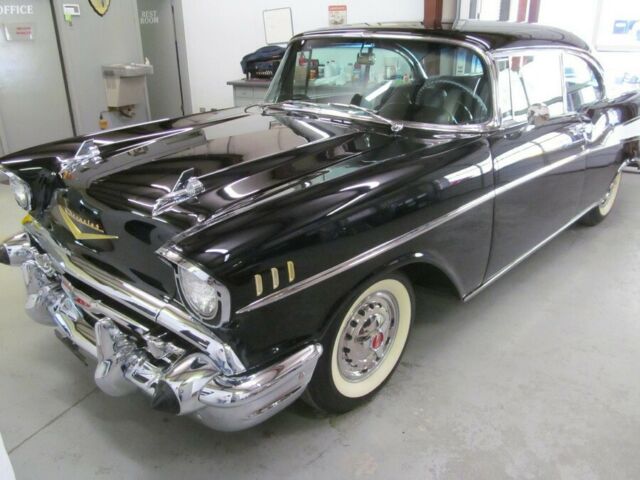 Chevrolet Bel Air/150/210 1957 image number 1