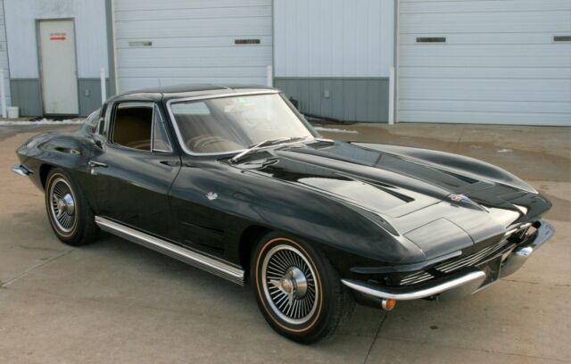 Chevrolet Corvette 1964 image number 28