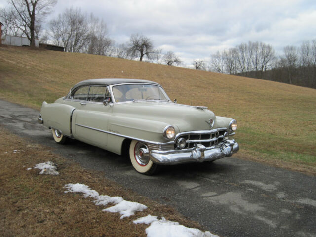 Cadillac Series 61 1950 image number 14